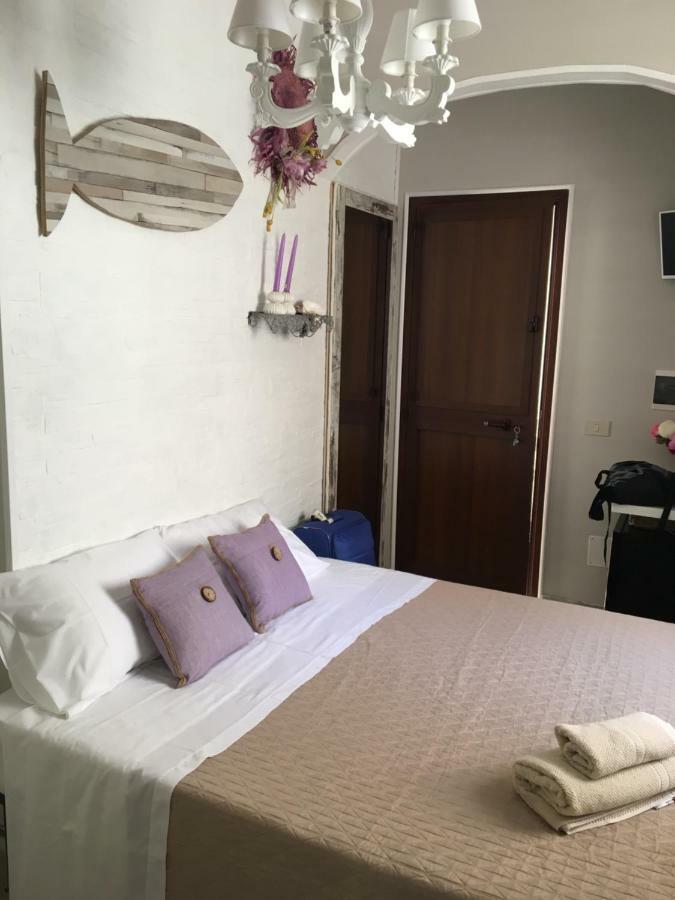 Camera Matrimoniale La Lampuga Hotell Marettimo Exteriör bild